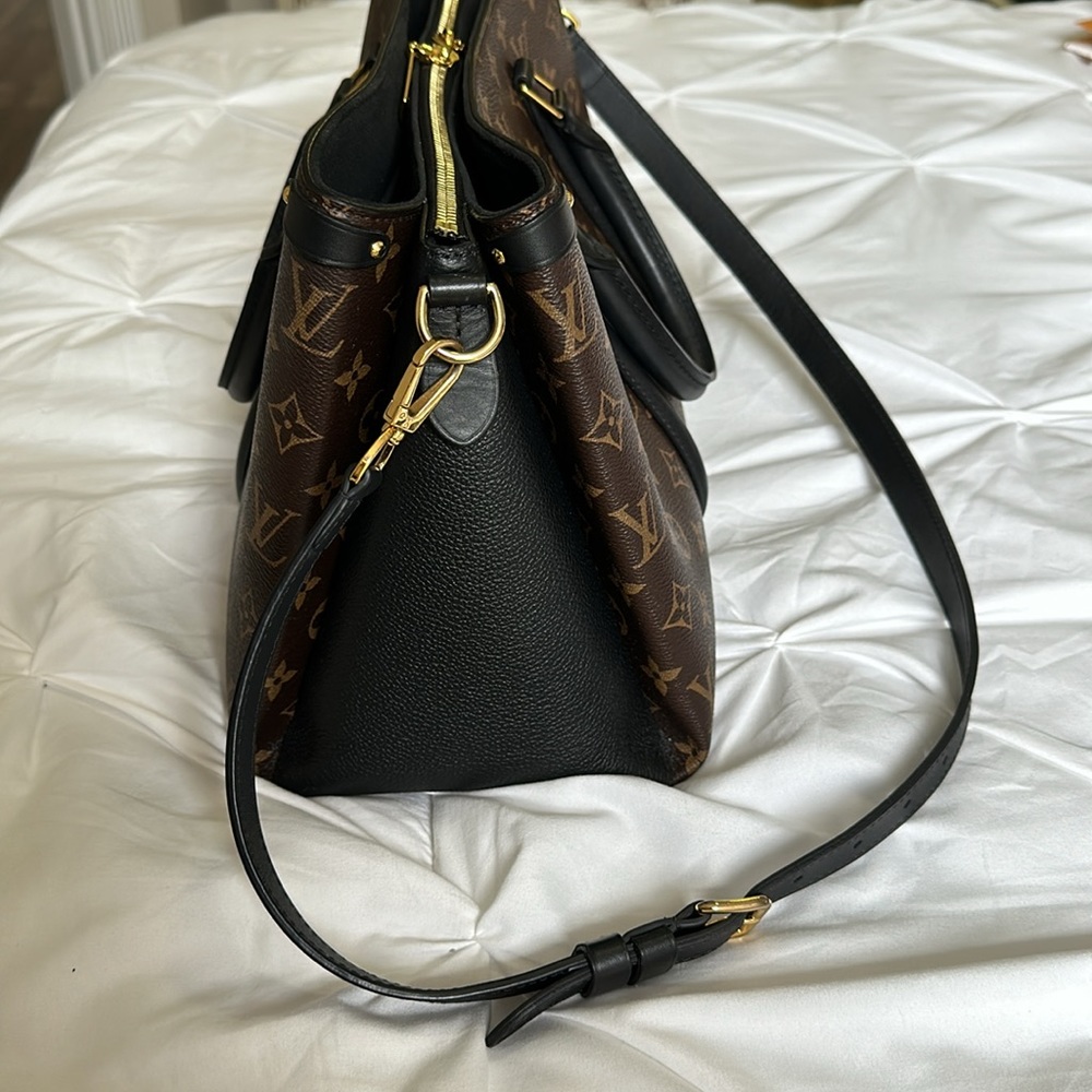 Soufflot MM Tote monogram canvas - Picture 4 of 16
